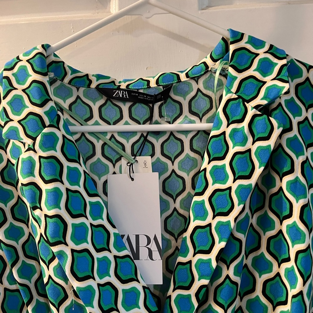 Zara dress - Picture 2 of 3